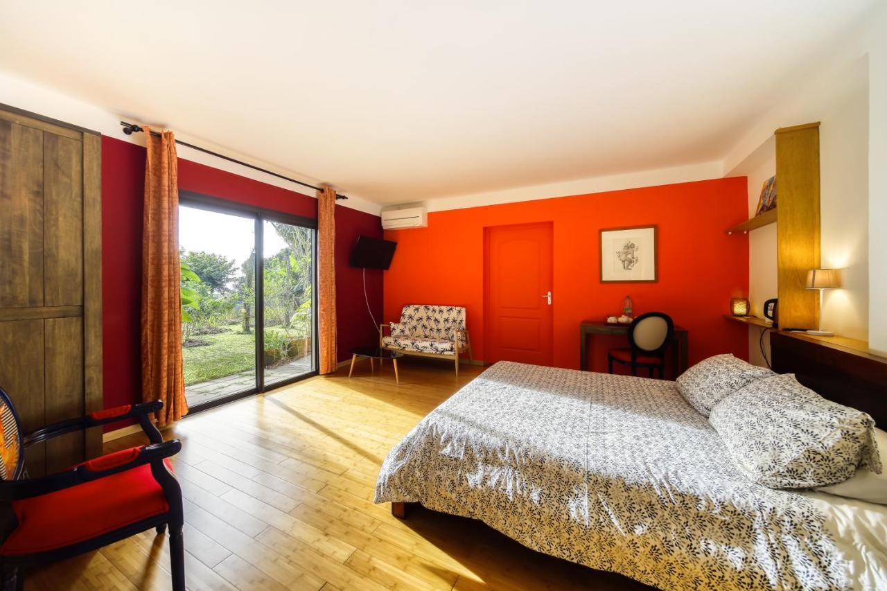 Poivre Et Citronnelle Bed & Breakfast Saint-Andre Exterior photo